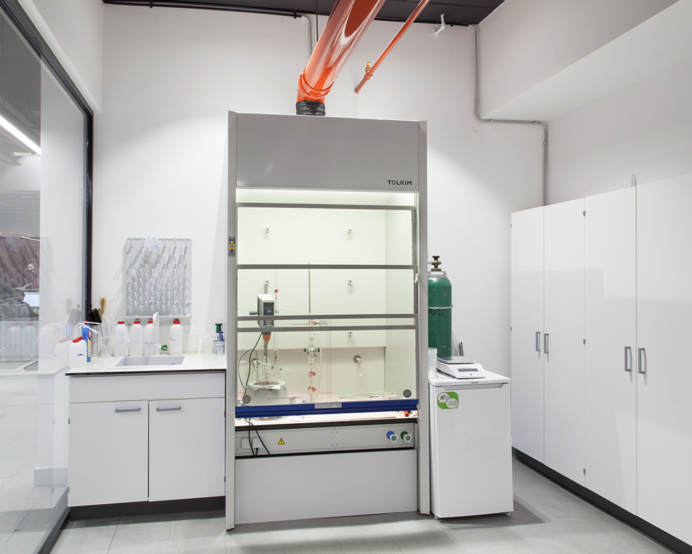 Low Bench Fume Hoods