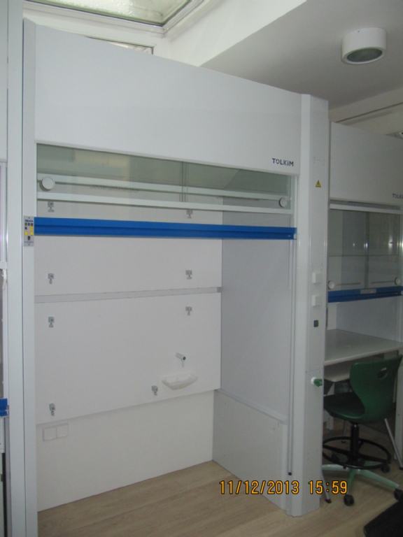WALK-IN Fume Hoods